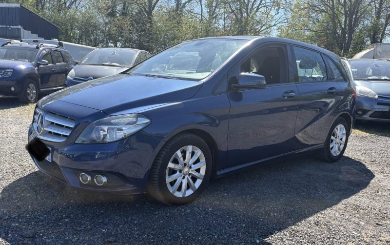 MERCEDES CLASSE B B180 CDI 110 cv boite auto 2012