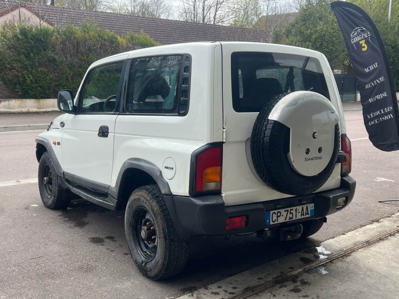 SSANGYONG KORANDO 2.3 D 