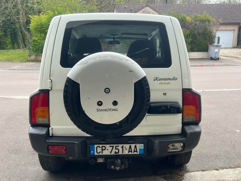 SSANGYONG KORANDO 2.3 D 