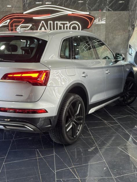 AUDI Q5 SPORTBACK FYT 40 TDI QUATTRO (204CH) 2021