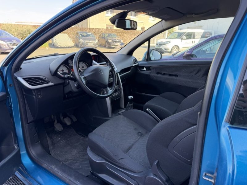 PEUGEOT 207 1.6 HDI 90 SPORT 