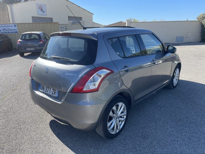 SUZUKI SWIFT SWIFT 4 PRIVILEGE 1.2 VVT 94CV TOIT OUVRANT CLIM GARANTIE 