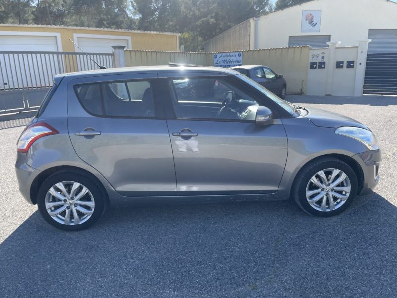SUZUKI SWIFT SWIFT 4 PRIVILEGE 1.2 VVT 94CV TOIT OUVRANT CLIM GARANTIE 