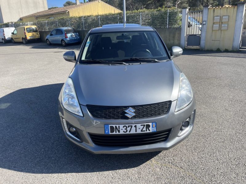 SUZUKI SWIFT SWIFT 4 PRIVILEGE 1.2 VVT 94CV TOIT OUVRANT CLIM GARANTIE 