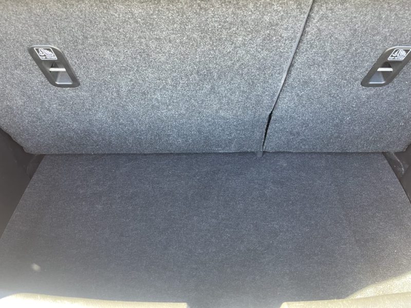 SUZUKI SWIFT SWIFT 4 PRIVILEGE 1.2 VVT 94CV TOIT OUVRANT CLIM GARANTIE 