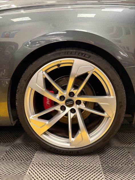 MAGNIFIQUE AUDI RS5 2.9 TFSI V6 450 CH (TOIT OUVRANT, SUIVI D'ENTRETIENT, PACK CARBONE) 
