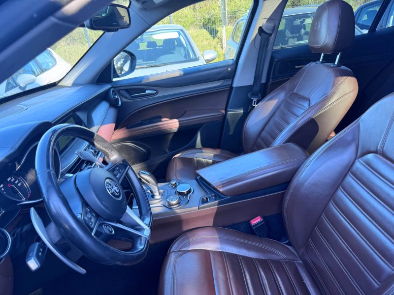ALFA ROMEO STELVIO 2.2 210CH SUPER Q4 AT8 / TOIT OUVRANT 