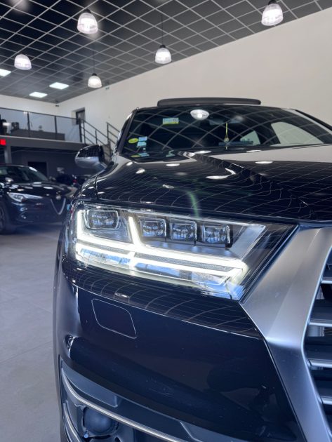 AUDI Q7 3.0 V6 TDI 272CH AVUS EXTENTED PLUS QUATTRO TIPTRONIC PHASE 2 FFULL CATALOGUE / 7 PLACES 