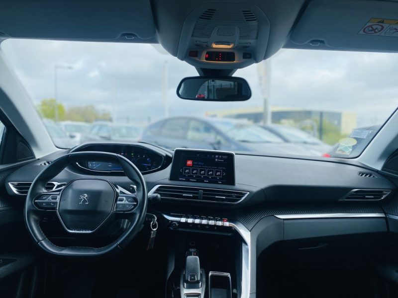 PEUGEOT 3008 II 1.5 BLUEHDI 130CH ACTIVE EAT8 - CarPlay - Virtual Cockpit