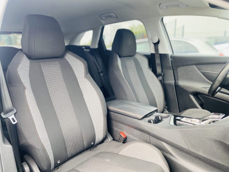 PEUGEOT 3008 II 1.5 BLUEHDI 130CH ACTIVE EAT8 - CarPlay - Virtual Cockpit