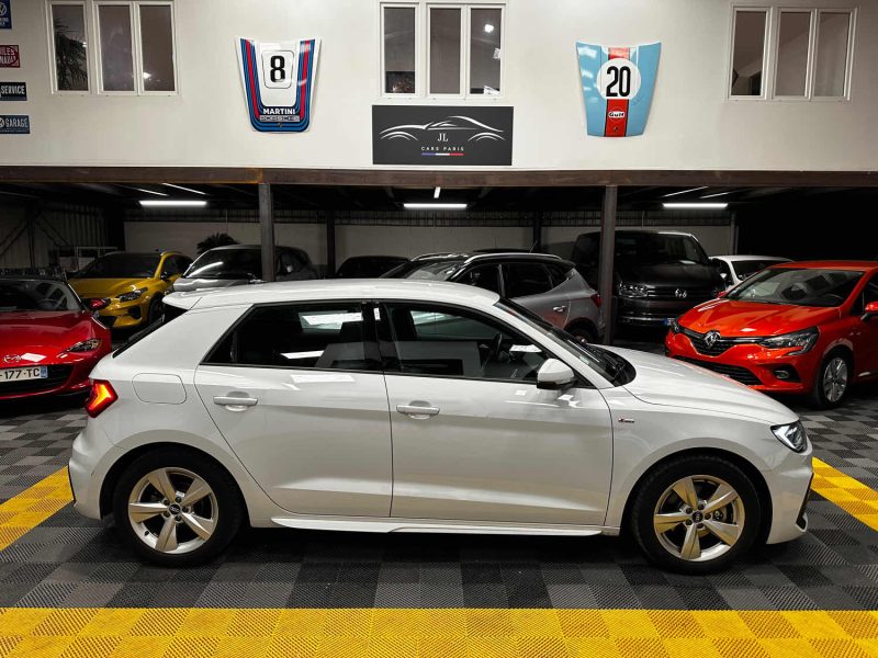 MAGNIFIQUE AUDI A1 SPORTBACK S LINE 1.0 TFSI 110 CH (SUIVI D’ENTRETIEN AUDI, PACK S LINE, CARPLAY)
