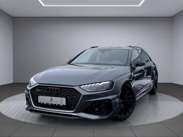 AUDI RS4 Avant / Matrix LED / Sièges massants / Caméra AV / Échappement sport