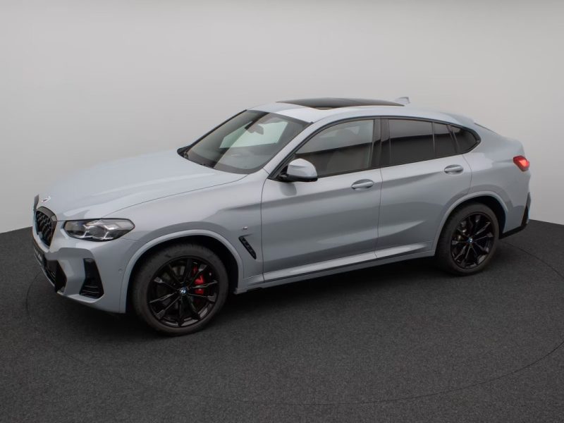 BMW X4 Xd 30i  M sport/ Toit panoramique / Harman Kardon / Attelage / M Sport