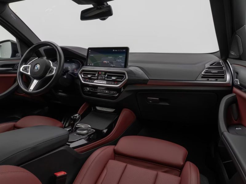BMW X4 Xd 30i  M sport/ Toit panoramique / Harman Kardon / Attelage / M Sport