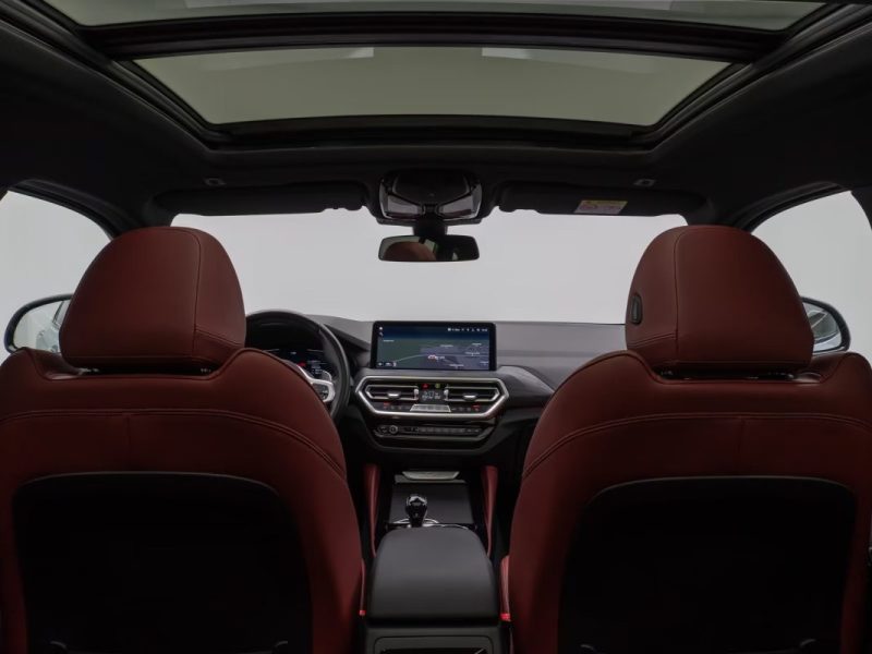 BMW X4 Xd 30i  M sport/ Toit panoramique / Harman Kardon / Attelage / M Sport