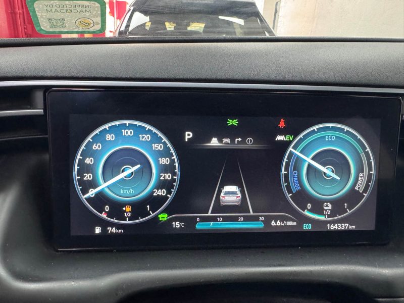 HYUNDAI TUCSON 1.6 SUV HYBRIDE ESSENCE 230cv BUSINESS/1 ERE MAIN/TVA RECUPERABLE