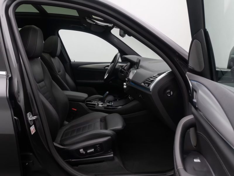BMW X3 xDrive 30e / Adaptatif / Harman Kardon / LED Matrix / Impressive