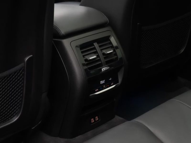 BMW X3 xDrive 30e / Adaptatif / Harman Kardon / LED Matrix / Impressive