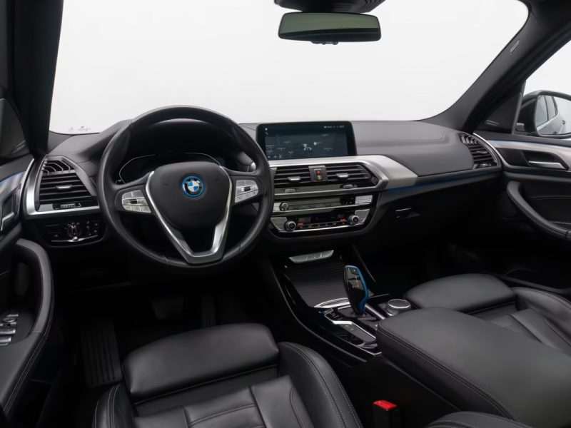 BMW X3 xDrive 30e / Adaptatif / Harman Kardon / LED Matrix / Impressive