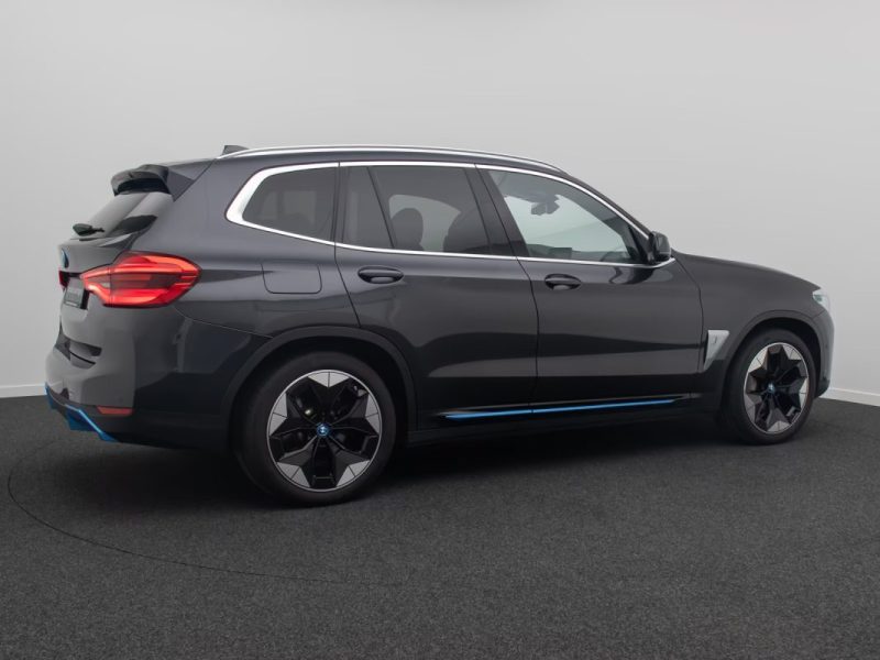 BMW X3 xDrive 30e / Adaptatif / Harman Kardon / LED Matrix / Impressive