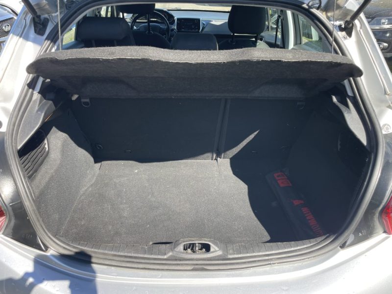 PEUGEOT 208 1.2 PURETECH 82CH ALLURE 5P