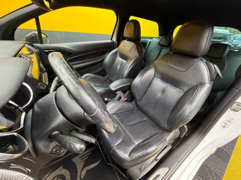 CITROEN DS3 1.6 HDI 110 AIRDREAM SPORT CHIC 