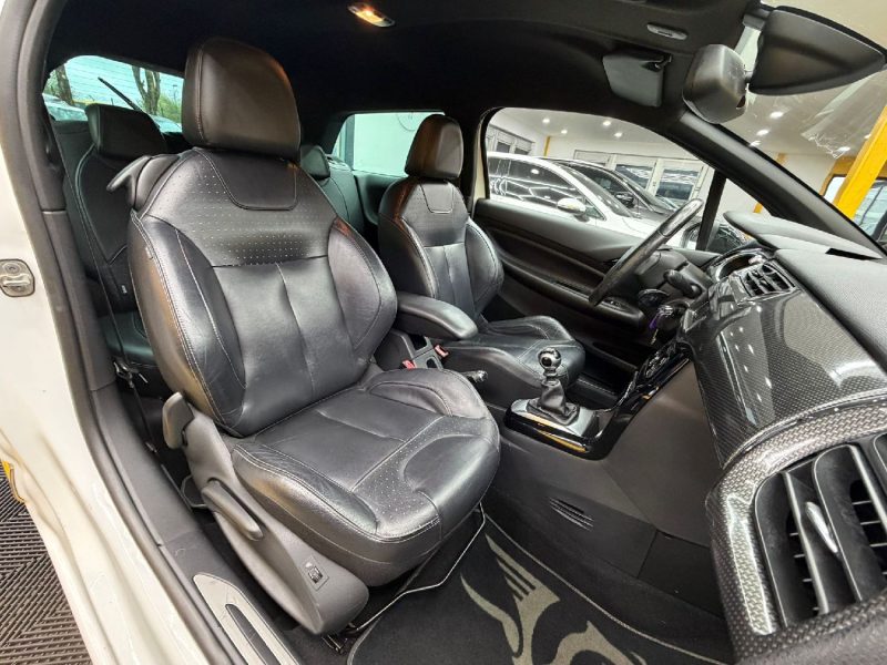 CITROEN DS3 1.6 HDI 110 AIRDREAM SPORT CHIC 