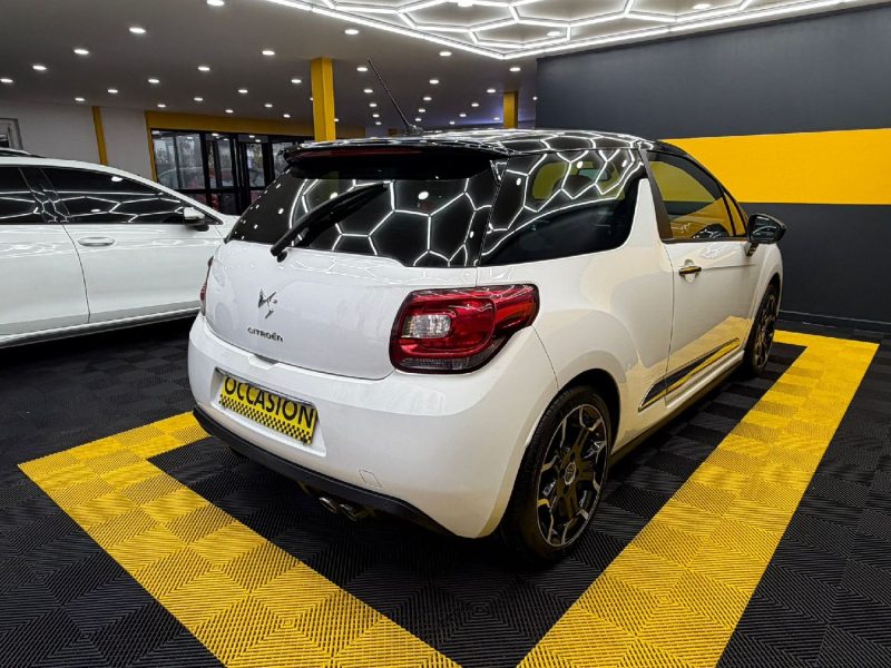 CITROEN DS3 1.6 HDI 110 AIRDREAM SPORT CHIC 