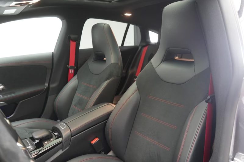 MERCEDES CLA SHOOTING 45 AMG 421 CV TOIT OUVRANT SIEGES SPORT