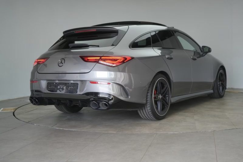 MERCEDES CLA SHOOTING 45 AMG 421 CV TOIT OUVRANT SIEGES SPORT
