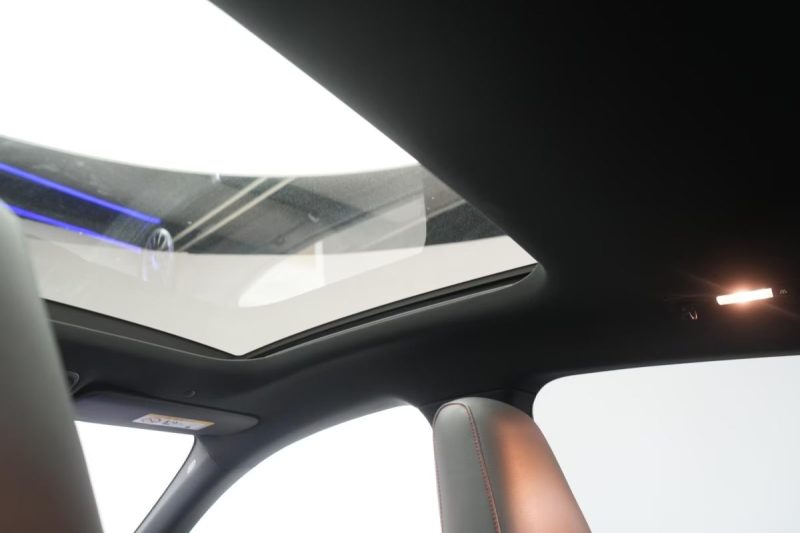 MERCEDES CLA SHOOTING 45 AMG 421 CV TOIT OUVRANT SIEGES SPORT