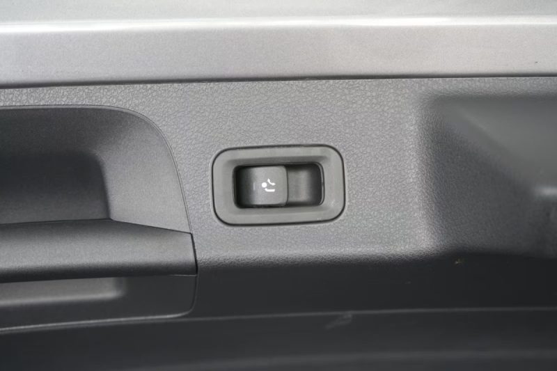 MERCEDES CLA SHOOTING 45 AMG 421 CV TOIT OUVRANT SIEGES SPORT