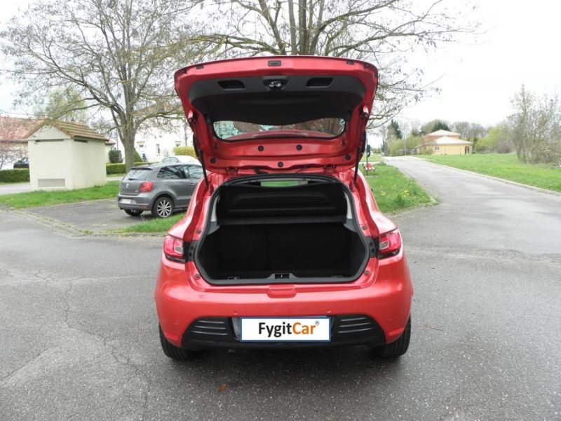 RENAULT CLIO 1.2 LIMITED 2019
