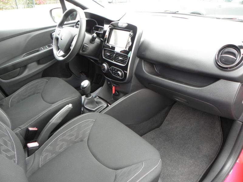 RENAULT CLIO 1.2 LIMITED 2019