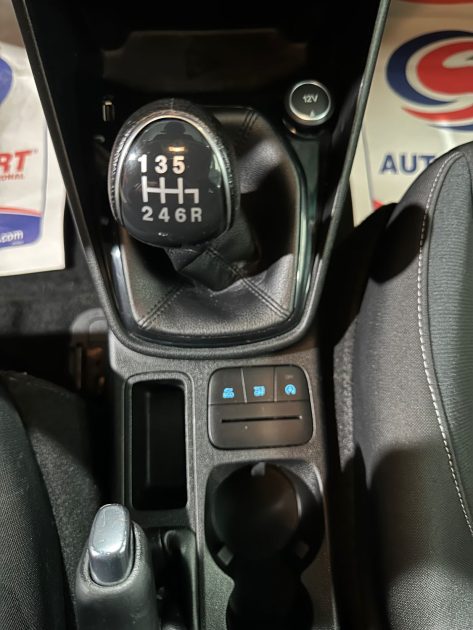 FORD FIESTA 1.5 TDCI 85 CH S&S BVM6 BUSINESS NAV 
