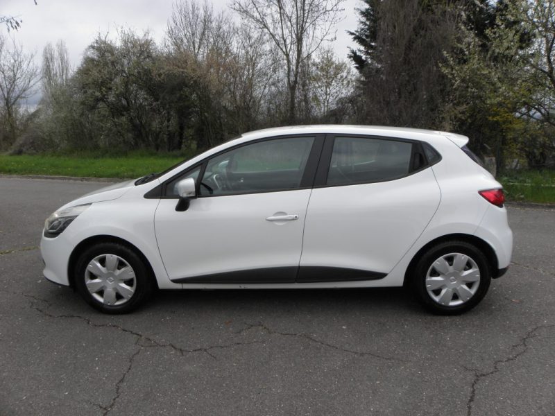 RENAULT CLIO 1.5 DCI 75 CH SOCIÉTÉ - 4 CH 2016