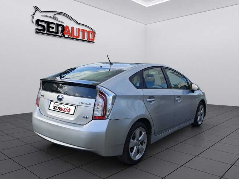 TOYOTA PRIUS III 136H DYNAMIC 17"
