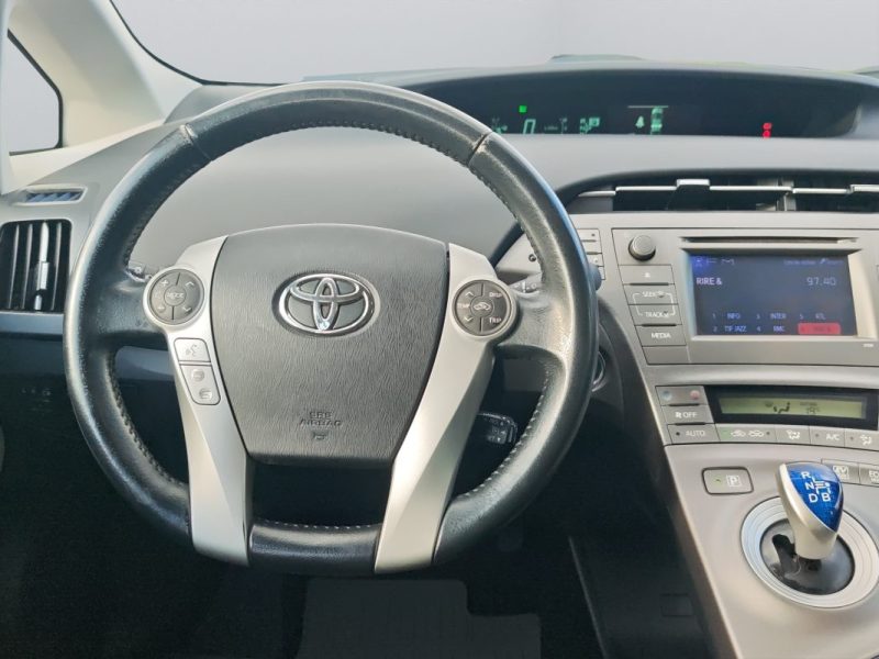 TOYOTA PRIUS III 136H DYNAMIC 17"