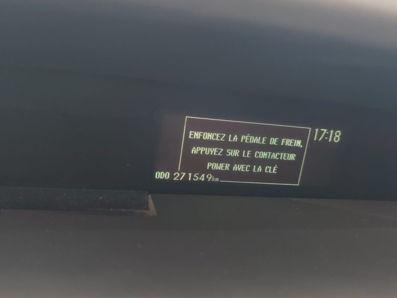 TOYOTA PRIUS III 136H DYNAMIC 17"