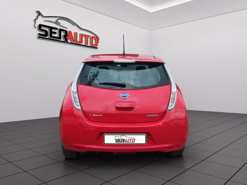 NISSAN LEAF 24KWH VISIA PACK AUTO