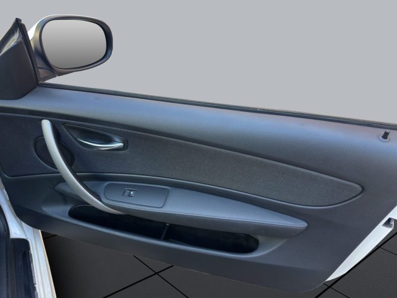 B.M.W. SERIE 1 E81 116D 115 EDITION SPORT