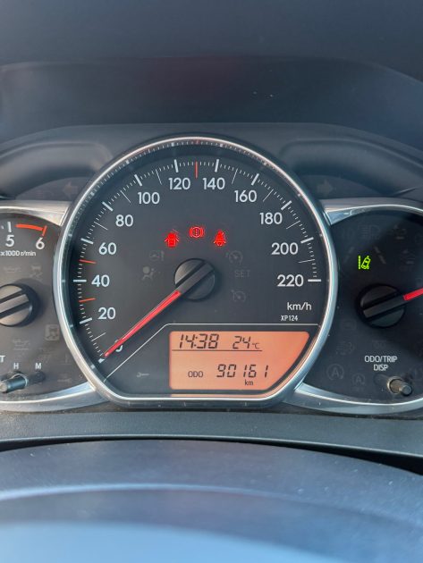 TOYOTA YARIS 90 D-4D DYNAMIC 5P 2016