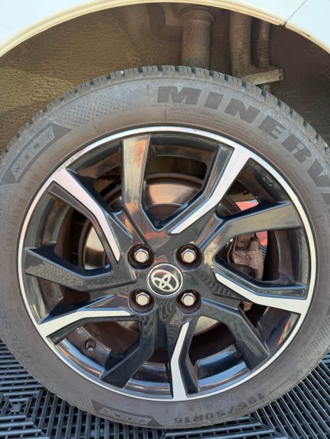 TOYOTA YARIS 90 D-4D DYNAMIC 5P 2016