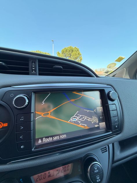 TOYOTA YARIS 90 D-4D DYNAMIC 5P 2016