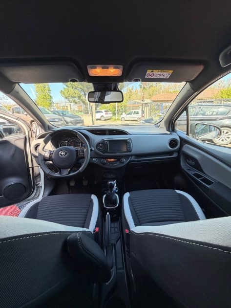 TOYOTA YARIS 90 D-4D DYNAMIC 5P 2016