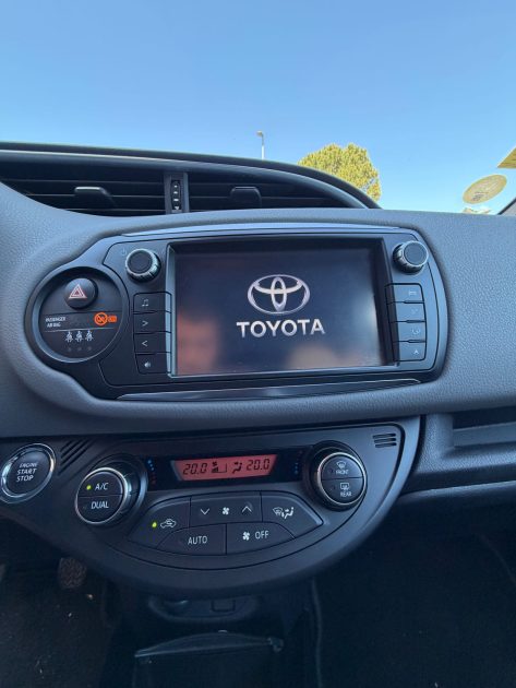 TOYOTA YARIS 90 D-4D DYNAMIC 5P 2016