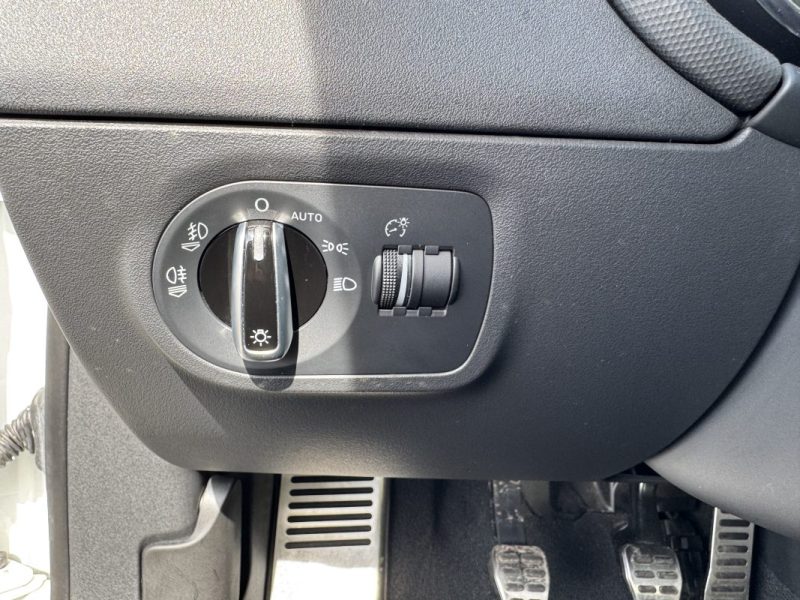 AUDI TT 1.8 TFSI 160CH AMBITION LUXE S LINE GARANTIE 12 MOIS