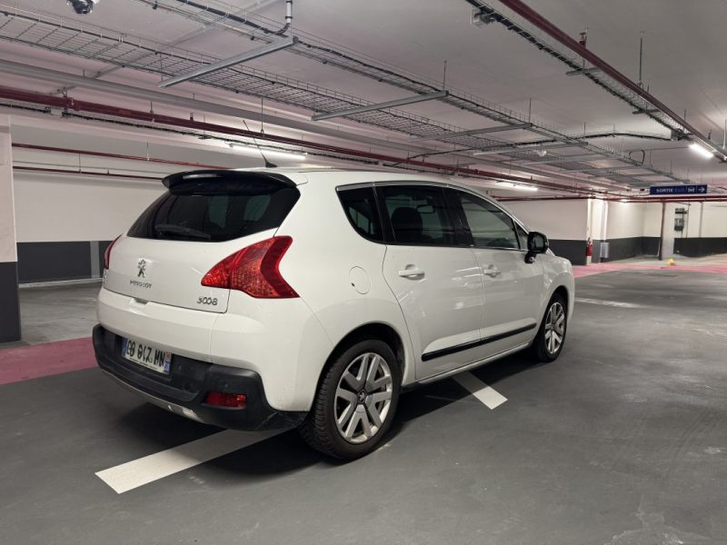 PEUGEOT 3008 HYBRID4 2.0 HDI 200 cv BMP6 2012