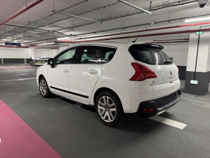 PEUGEOT 3008 HYBRID4 2.0 HDI 200 cv BMP6 2012