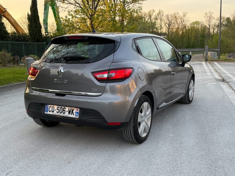 RENAULT CLIO IV 0.9 TCe 90 Energy eco2 Dynamique - Entretien Renault - 2 cartes - Faible Kilométrage